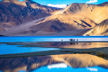 Leh Ladakh Taxi Service